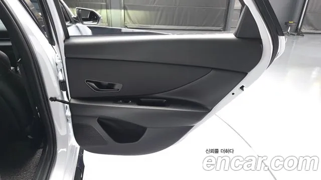 Hyundai Avante CN7 — Фото автомобиля 25