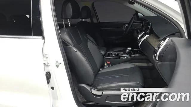 Kia Sorento Sorento 4-е поколение Бензин 2.5T 2WD — Фото автомобиля 10