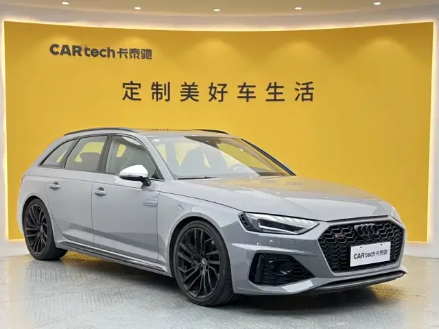 Audi RS 4 — Фото автомобиля 28