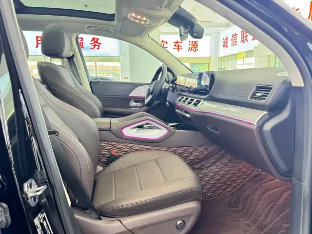 Mercedes-Benz GLE-Class — Фото автомобиля 4