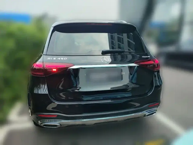 Mercedes-Benz GLE-Class — Фото автомобиля 7