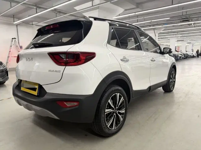 Kia KX1 — Фото автомобиля 9