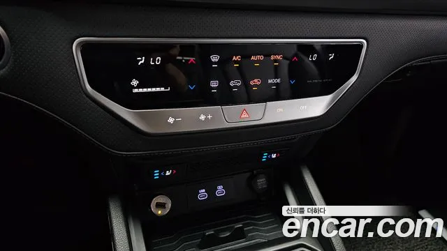 KG_Mobility_Ssangyong Rexton Новый Rexton Sport Khan Дизель 2.2 4WD — Фото автомобиля 17