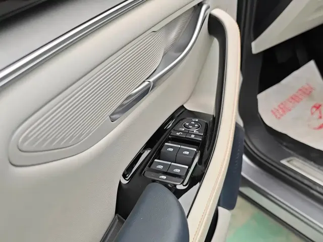 BYD Song PLUS — Фото автомобиля 5