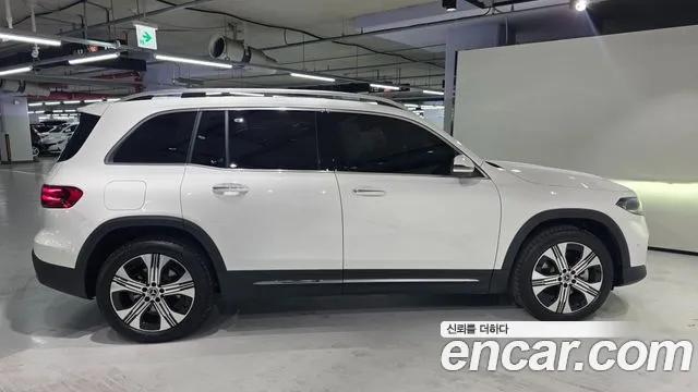 Mercedes-Benz EQB X243 — Фото автомобиля 9