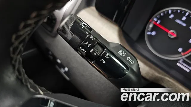 Kia Sorento Sorento 4-е поколение Дизель 2.2 4WD — Фото автомобиля 28