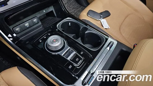 Kia Carnival 4th Gen — Фото автомобиля 12