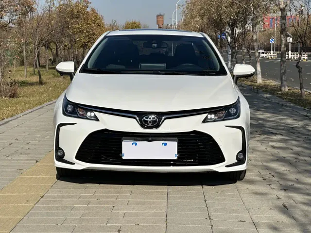Toyota Corolla — Фото автомобиля 3