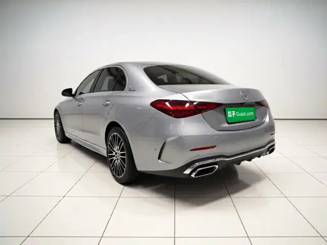 Mercedes-Benz C-Class — Фото автомобиля 4