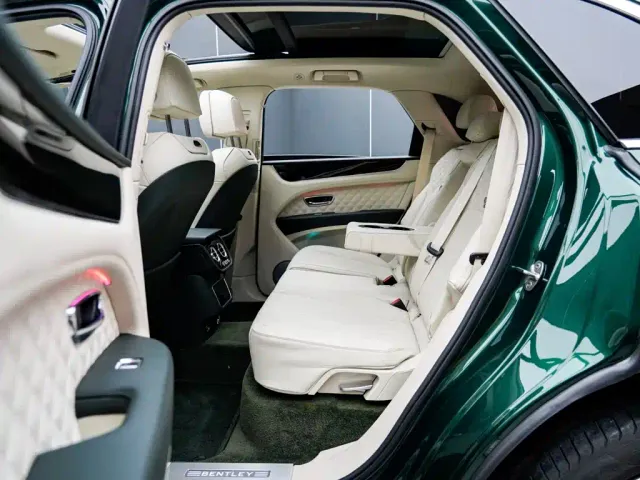 Bentley Bentayga — Фото автомобиля 9