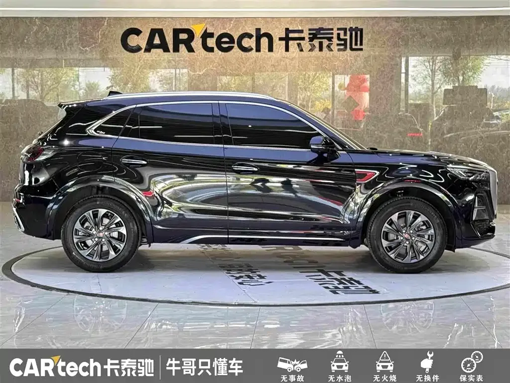 Hongqi Hongqi HS5 2023 2.0T Flag Enjoy Pro Edition — Фото автомобиля 8