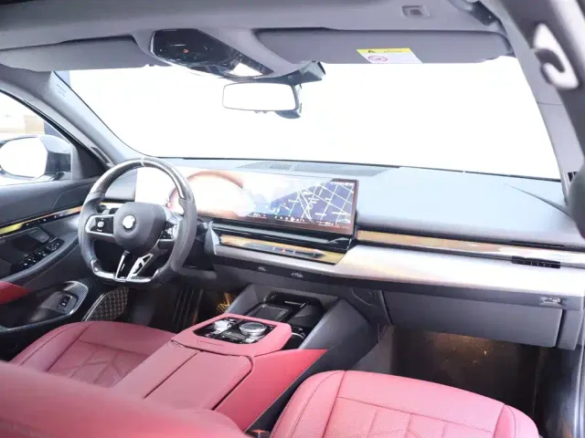BMW 5 Series — Фото автомобиля 20