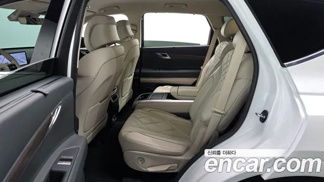 Genesis GV80 — Фото автомобиля 12