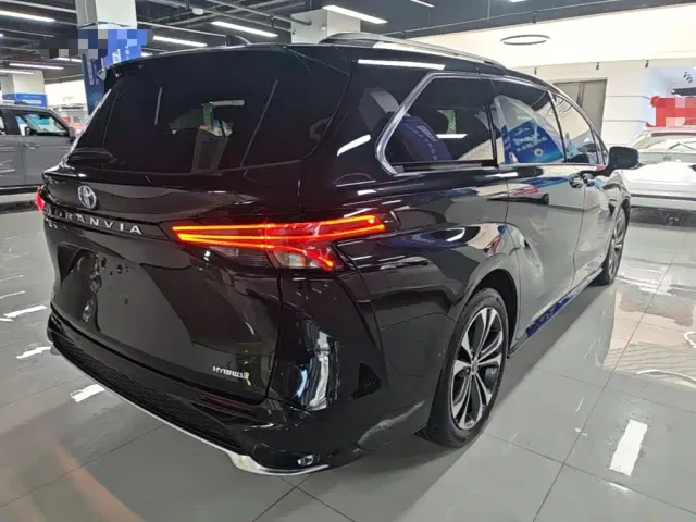 Toyota Granvia — Фото автомобиля 6