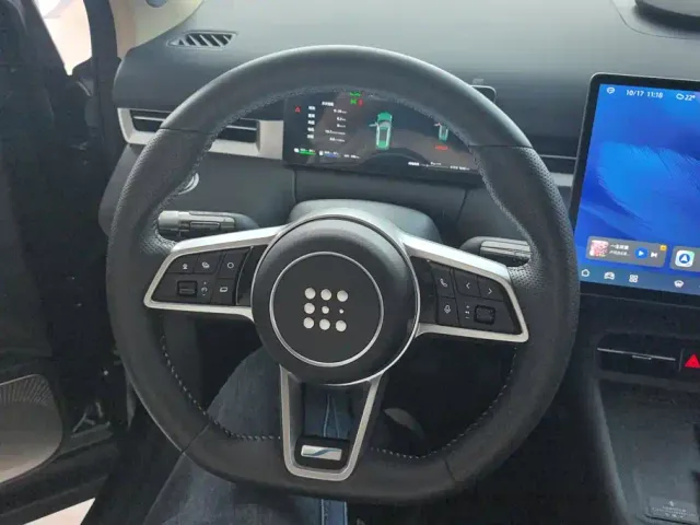 Landian E5 PLUS — Фото автомобиля 15