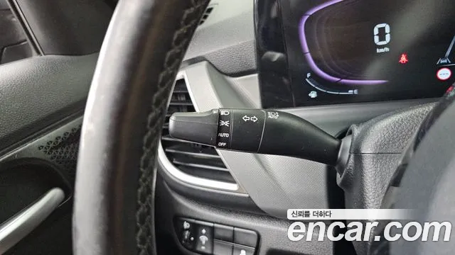 Kia Seltos — Фото автомобиля 19
