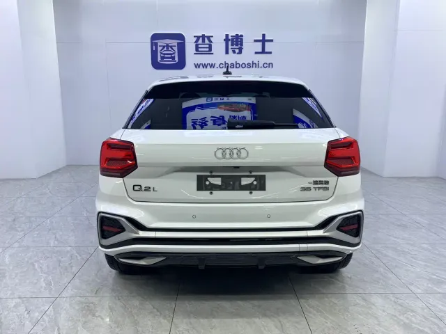 Audi Q2L — Фото автомобиля 20