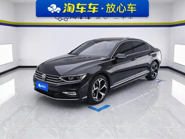 Фотография автомобиля — Volkswagen Magotan