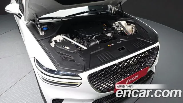 Genesis GV70 2.5T Бензин AWD — Фото автомобиля 6