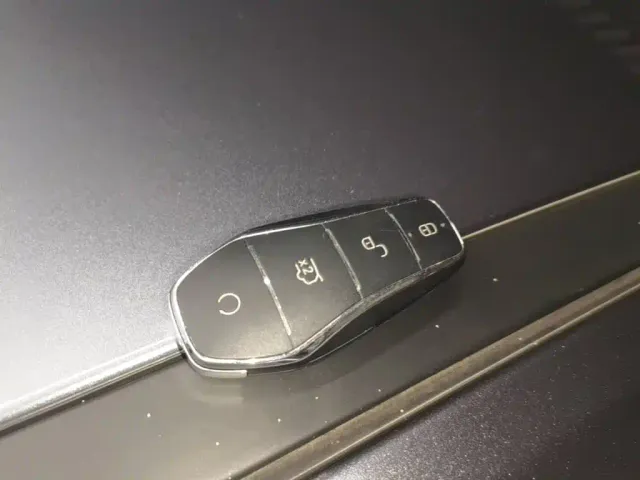 BYD Qin PLUS — Фото автомобиля 8