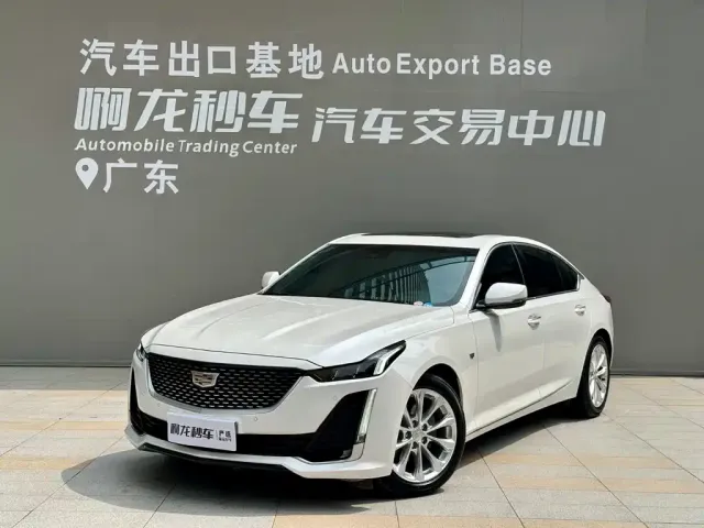 Фотография автомобиля — Cadillac CT5