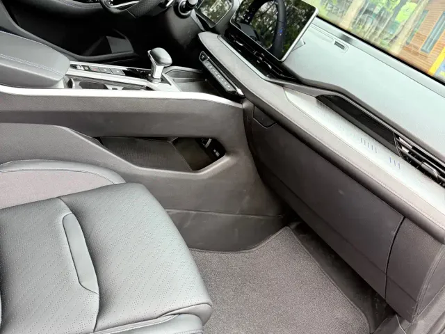Geely Xingrui — Фото автомобиля 5