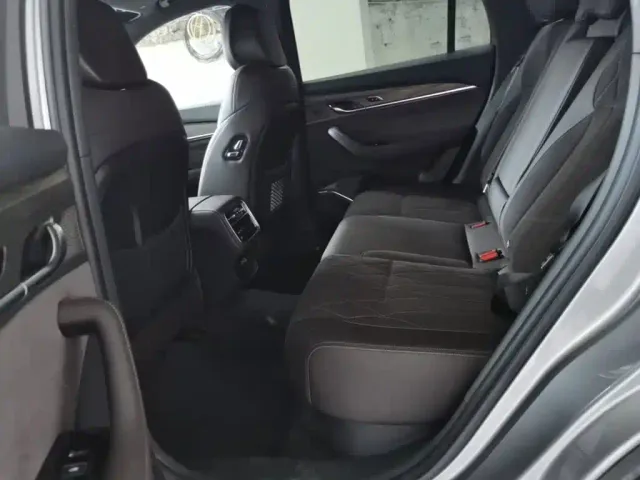 Geely Xingyue L — Фото автомобиля 16