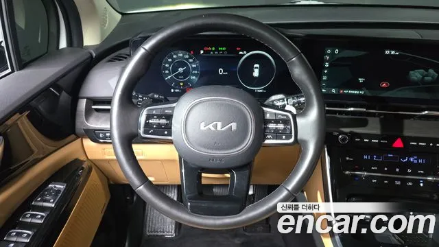 Kia Carnival — Фото автомобиля 20