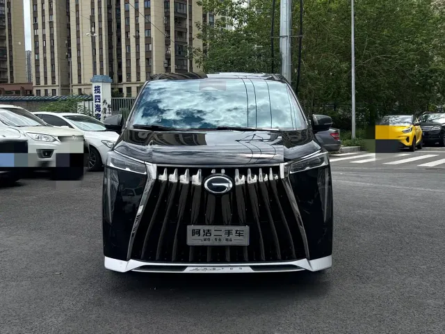 GAC Trumpchi M8 — Фото автомобиля 2