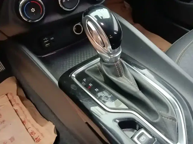 Buick Verano — Фото автомобиля 13