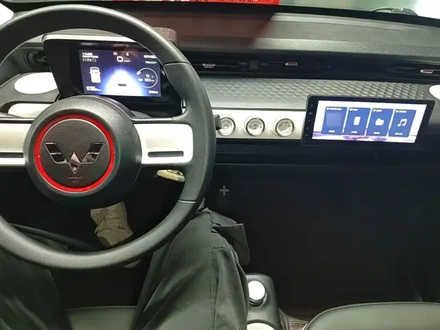 Wuling Hongguang Mini EV — Фото автомобиля 9