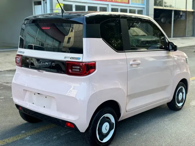 Wuling Hongguang Mini EV — Фото автомобиля 9