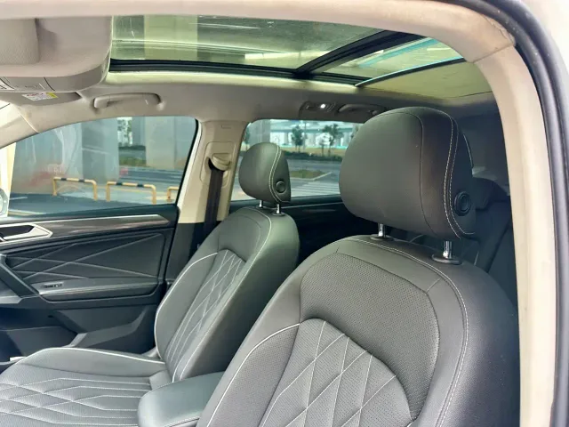 Volkswagen Tiguan L — Фото автомобиля 7