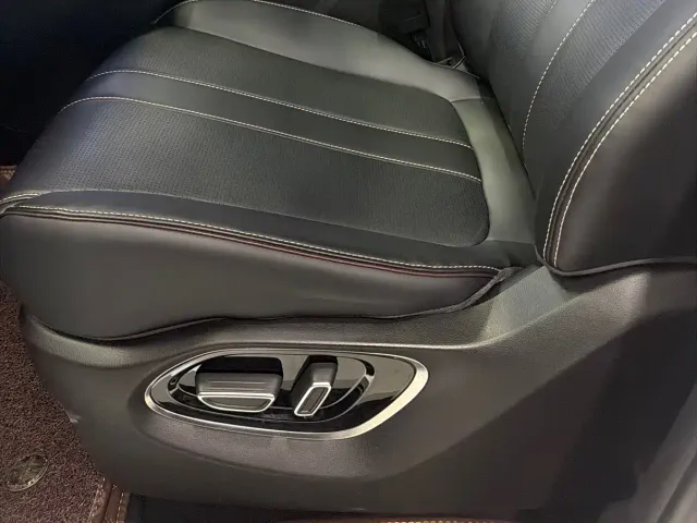 GAC Trumpchi M6 — Фото автомобиля 12