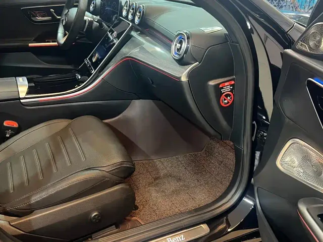 Mercedes-Benz C-Class — Фото автомобиля 9