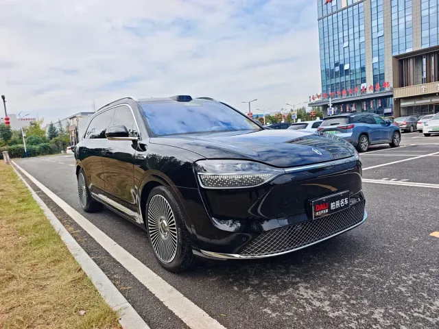 Aito M9 — Фото автомобиля 3