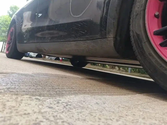 Tesla Model Y — Фото автомобиля 20