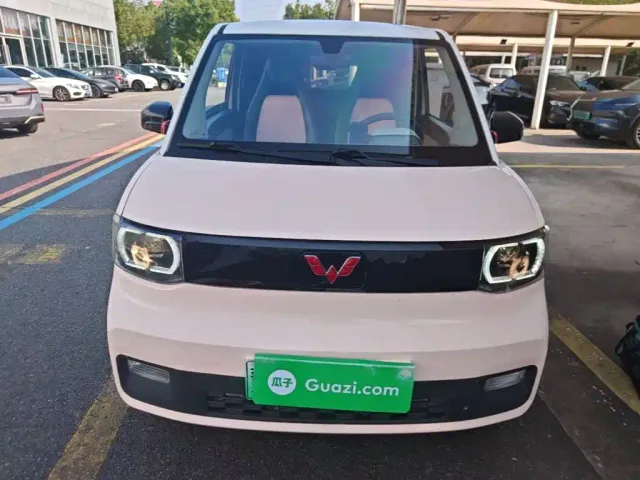 Wuling Hongguang Mini EV — Фото автомобиля 2