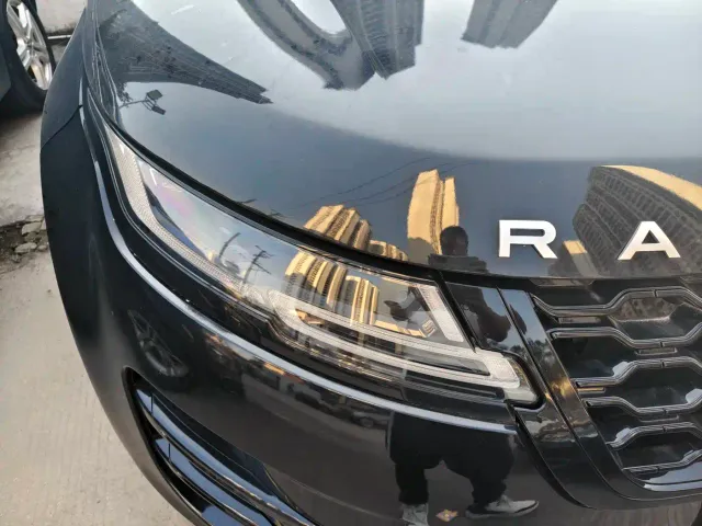 Land Rover Range Rover Evoque — Фото автомобиля 4