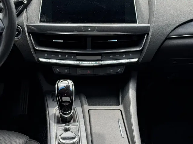 Cadillac CT5 — Фото автомобиля 16