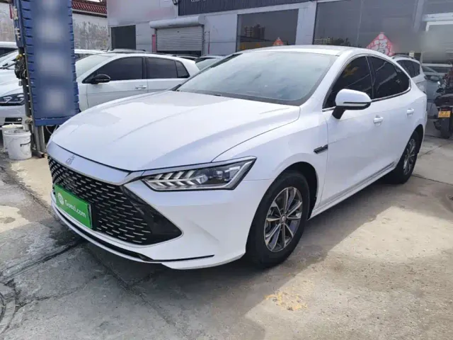 Фотография автомобиля — BYD Qin PLUS
