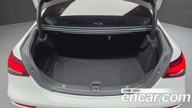 Mercedes-Benz E-Class W213 — Фото автомобиля 23