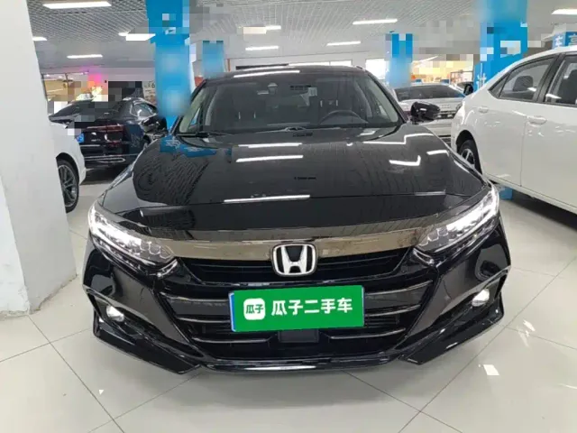 Honda Accord — Фото автомобиля 2