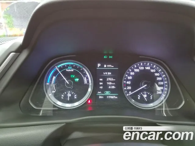 Hyundai Sonata — Фото автомобиля 12