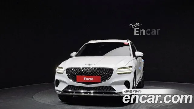 Genesis GV70 — Фото автомобиля 3