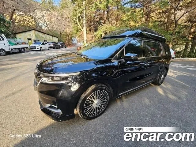 Фотография автомобиля — Kia Carnival Generation 4