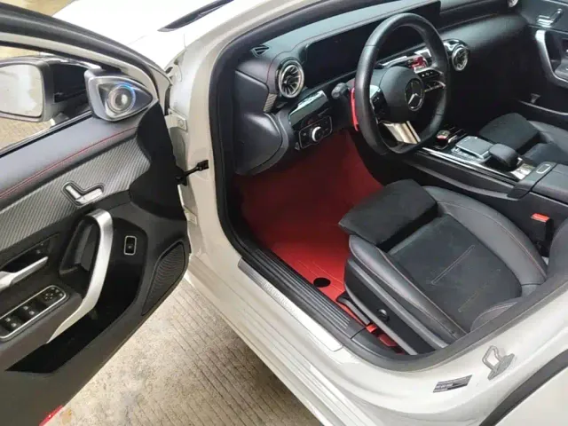 Mercedes-Benz A-Class — Фото автомобиля 15