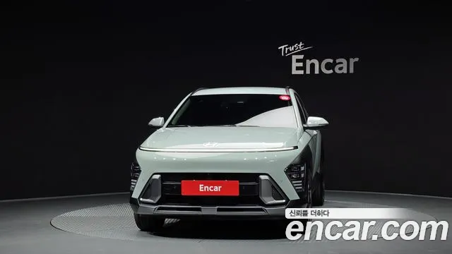 Hyundai Kona Kona (SX2) Бензин 1.6 Turbo 4WD — Фото автомобиля 3
