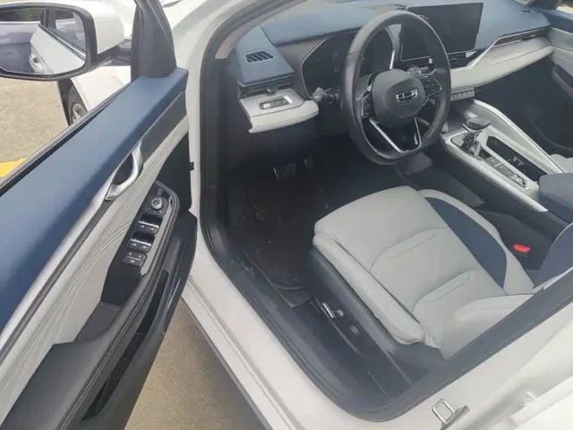 Geely Xingrui — Фото автомобиля 15