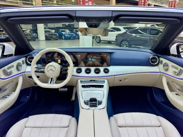 Mercedes-Benz E-Class — Фото автомобиля 9
